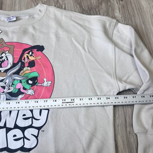 Juniors Womens Crew Neck Long Sleeve Looney Tunes Sweatshirt Size M - Picture 3 of 8